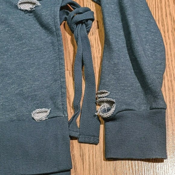 Romeo Juliet Couture Twist Neck Distressed Sweatshirt Gray Side Tie Size Medium - Picture 3 of 6